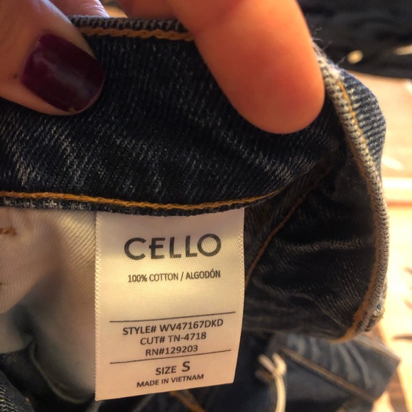 NWT Cello Jean shorts - Picture 3 of 5